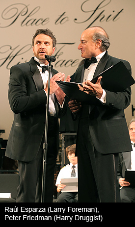 Raúl Esparza, Peter Friedman